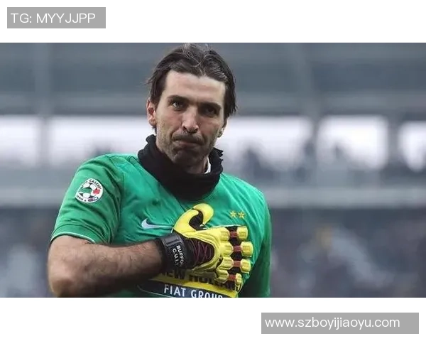 中国足球十大球星盘点:那些在绿茵场上留下传奇足迹的足球巨星 中国足球十大球星盘点:那些在绿茵场上留下传奇足迹的足球巨星