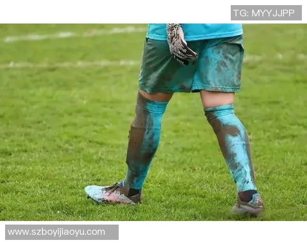 足球明星鞋子穿多少次才换新 揭秘鞋子背后的使用秘密与耐用性分析